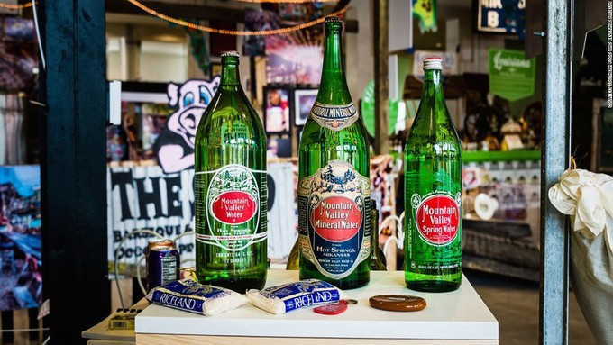 Bảo tàng đồ uống và thức ăn miền Nam nước Mỹ, New Orleans là nơi giới thiệu tất cả các loại đồ uống và thực phẩm đặc trưng của miền Nam nước Mỹ. Khi đến đây, du khách cũng có cơ hội nếm thử các loại đồ ăn ở đây.