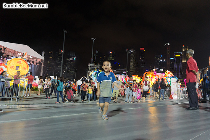 Lễ hội Hoa đăng được tổ chức ở khu Chinatown - trung tâm của Lễ hội Tết Âm lịch của người Singapore.