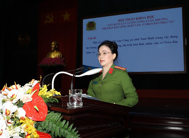 Đại tá Phan Thị Loan – Phó Giám đốc Công an tỉnh Nam Định: Đại tá Phan Thị Loan được bổ nhiệm Phó Giám đốc Công an tỉnh Nam Định ngày 31/7/2020. Trước khi được bổ nhiệm Phó Giám đốc Công an tỉnh, bà Phan Thị Loan từng giữ chức vụ Trưởng phòng Tổ chức cán bộ, Công an tỉnh Nam Định.