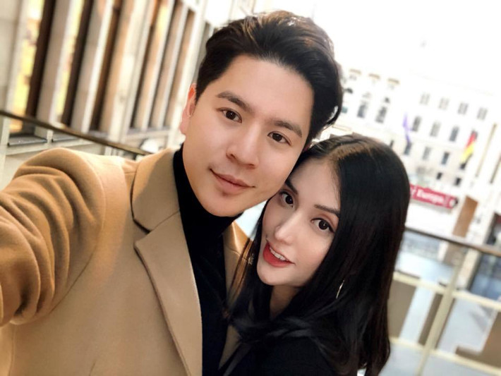 Cuối tháng 2/2018, Mai Hồ và bạn trai Việt kiều - Nam Bùi đã bí mật tổ chức lễ đính hôn tại tư gia ở TP.HCM. Sau đó, cô chuyển sang Đức định cư cùng chồng. Đến tháng 9 cùng năm, Mai Hồ hạ sinh con gái, tên là Mai Vi.