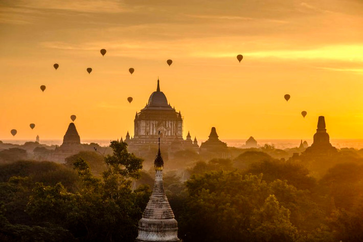 Cố đô Bagan gây chú ý khi có hơn 3.800 ngôi chùa, đền thờ 800 - 1.000 tuổi. Những kiến trúc cổ xưa này mang đậm văn hóa Phật giáo.