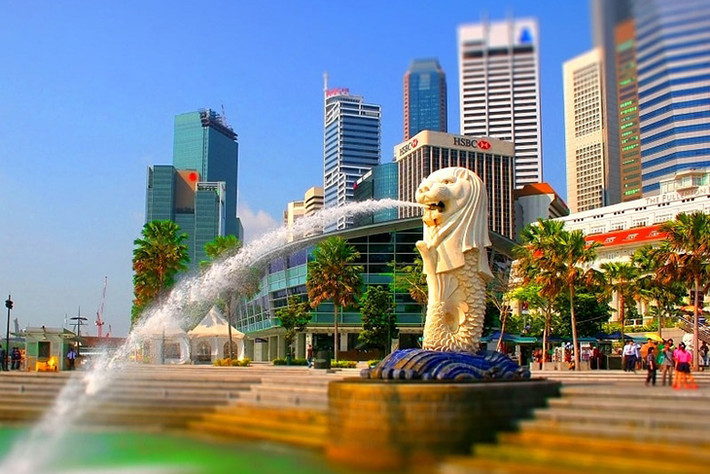 Để làm được điều đó, Singapore thực hiện một số giải pháp như tung gói hỗ trợ nền kinh tế 230 triệu đôla Singapore.