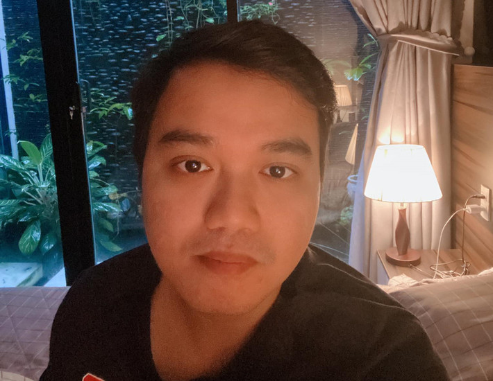 Theo tìm hiểu của PV, Mẫn từng là một hacker, người đã thành lập, điều hành trang web viet...info, một diễn đàn trực tuyến được gọi là diễn đàn "thế giới ngầm" lớn nhất Việt Nam với hàng nghìn thành viên là hacker tham gia. Khi mạng lưới của viet...info “phủ sóng” trên toàn quốc, Mẫn với vai trò điều hành đã tạo điều kiện cho hàng chục người khác quản trị mạng ở nhiều địa phương.