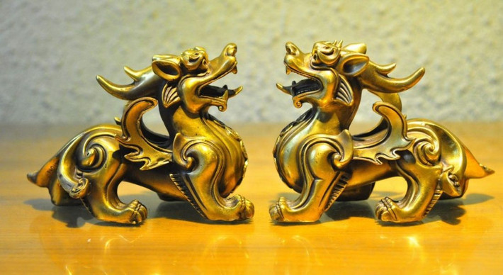 Thêm nữa, Tỳ Hưu còn có tác dụng hóa giải “Ngũ hoàng đại sát” - một sát tinh trong phong thủy được cho thường khiến các thành viên trong gia đình gặp vấn đề về sức khỏe và tài vận.