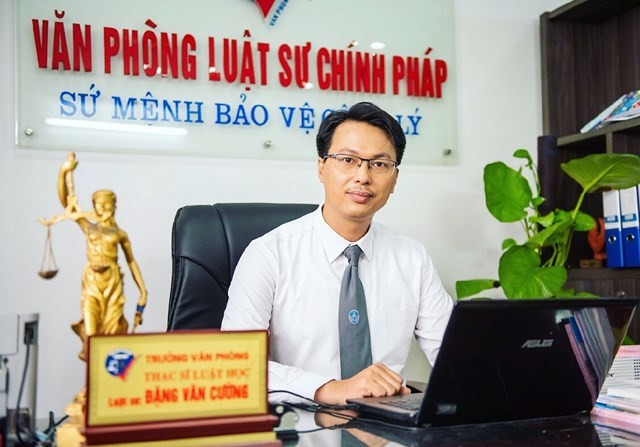 Luật sư Đặng Văn Cường, Đoàn Luật sư TP Hà Nội cho rằng, công khai sao kê số tiền hoạt động từ thiện là việc cần làm và công khai ngay khi kết thúc đợt từ thiện. Trước sức ép dư luận, một số nghệ sĩ đã công khai sao kê để phần nào chứng minh sự ngay thẳng, trung thực của mình nhưng việc công khai sao kê cũng sẽ không giải quyết triệt để được vấn đề cùng những nghi ngờ, đồn đoán trong xã hội về gian lận, tiêu cực trong hoạt động từ thiện.