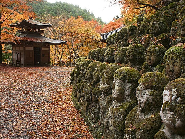 Những năm gần đây, đền Otagi Nenbutsu-Ji đã trở thành địa điểm hấp dẫn và thú vị đối với du khách thích khám phá những khung cảnh bình yên khi tới Kyoto, Nhật Bản. Ảnh: IT.