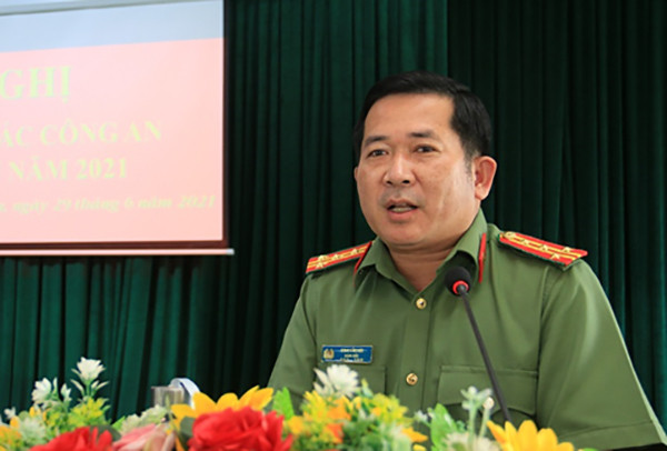 Trước đó, dự kiến từ 1/3/2022, Đại tá Đinh Văn Nơi, Giám đốc Công an tỉnh An Giang được Bộ Công an quyết định điều động giữ chức vụ Giám đốc Công an tỉnh Quảng Ninh. Tuy nhiên, do yêu cầu công tác tại tỉnh An Giang, Bộ Công an chưa điều động Đại tá Đinh Văn Nơi giữ chức vụ Giám đốc Công an tỉnh Quảng Ninh.
