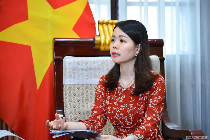 Bộ Ngoại giao có 5 Thứ trưởng gồm: ông Nguyễn Minh Vũ (Thứ trưởng thường trực), ông Hà Kim Ngọc, ông Đỗ Hùng Việt, bà Lê Thị Thu Hằng và bà Nguyễn Minh Hằng. Bộ trưởng Ngoại giao là ông Bùi Thanh Sơn.