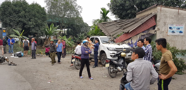 Người dân kể lại diễn biến.