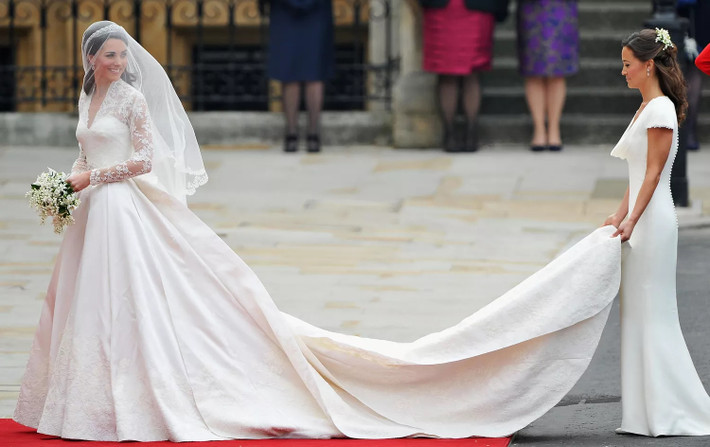3. Vương phi Kate Middleton: Đám cưới của Hoàng thân Williams và Vương phi Kate Middleton được tổ chức năm 2011 tại Tu viện Westminster thường được ví như chuyện cổ tích. Ảnh: Getty.