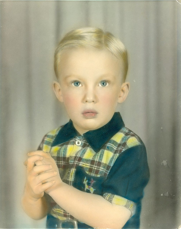 Cùng điểm lại những dấu mốc quan trọng trong cuộc đời ông Donald Trump. Ông Trump sinh ngày 14/6/1946 tại thành phố Queens, New York, là người con thứ 4 trong gia đình. Ảnh: Facebook.