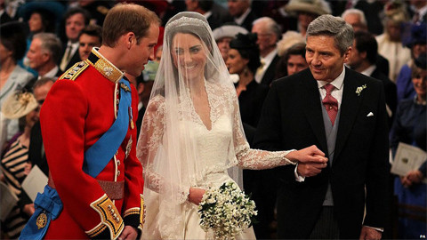 Ngày 29/4/2011, "đám cưới thế kỷ" của Hoàng tử William và Công nương Kate Middleton được tổ chức long trọng, đậm màu cổ tích.