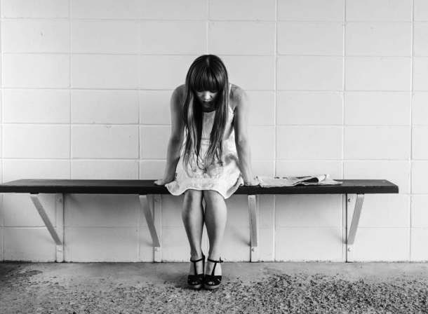 Sau khi trải qua sự kiện bom hạt nhân kinh hoàng trên, những người sống sót còn phải chịu sự phân biệt đối xử của một số người thiếu hiểu biết về vụ việc. Theo đó, không ít phụ nữ bị người yêu chia tay vì lo sợ họ không có khả năng sinh những đứa con khỏe mạnh.