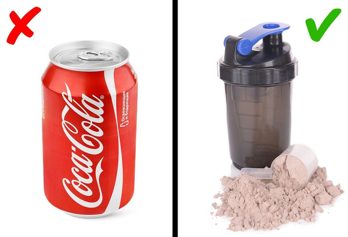 Dùng khoảng 30 gram protein lắc với nước và uống trước khi đi ngủ. Nghiên cứu đã chứng minh rằng mẹo giảm cân này giúp tăng số lượng calo cơ thể đốt cháy trong khi nghỉ ngơi. Protein cũng hỗ trợ trong việc phục hồi và tăng khối lượng cơ bắp nhiều hơn.