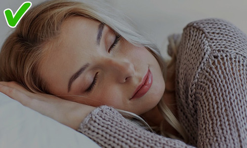 Ngủ khỏa thân thực sự mang lại nhiều lợi ích. Không chỉ giữ cho cơ thể bạn mát mẻ, hành động này còn thúc đẩy quá trình đốt cháy chất béo của cơ thể. Ảnh: BS.