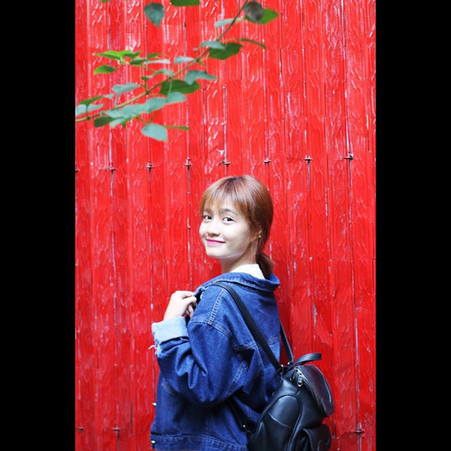 Ê Vo rất thần tượng ca sĩ Sơn Tùng. Cô nàng cũng thường xuyên cover các ca khúc hit của nam ca sĩ "Chắc ai đó sẽ về" và nhận được nhiều lời khen ngợi của cộng đồng mạng.