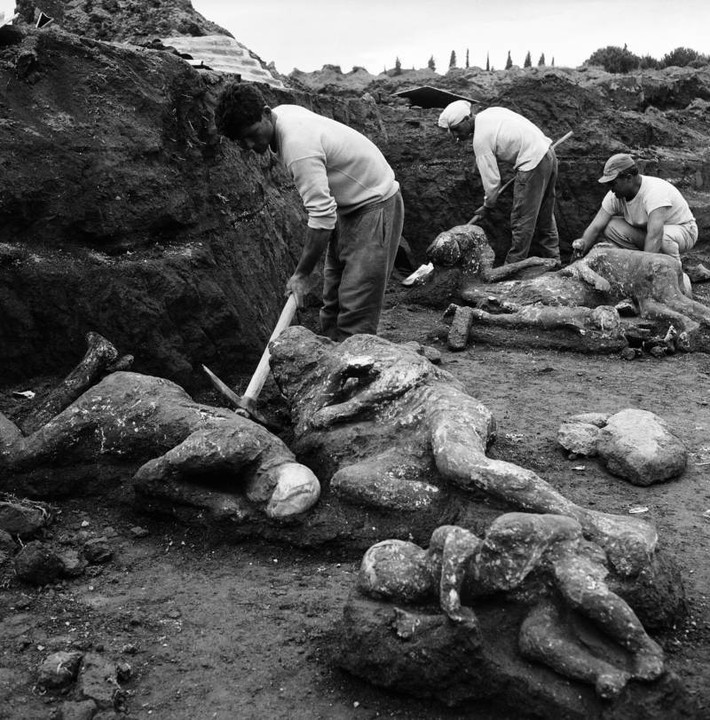 Sau thảm kịch này, Pompeii trở thành vùng đất chết chóc và không có người sinh sống trong suốt nhiều thế kỷ.