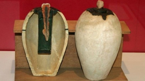 Điều này xuất phát từ việc các chuyên gia tiến hành một số thí nghiệm cho thấy pin Baghdad có khả năng tạo ra dòng điện lớn hơn 1 volt.