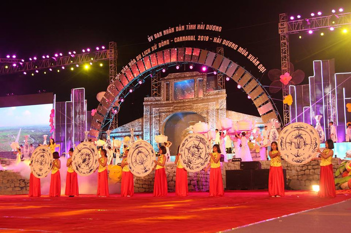 Lễ hội văn hóa du lịch xứ Đông - chào đón năm mới 2019 gắn với Chương trình "Carnaval - Hải Dương mùa xuân gọi" là sự kiện văn hóa du lịch đặc sắc, là điểm nhấn đặc biệt để chúc mừng những thành tựu phát triển kinh tế - xã hội của tỉnh trong những năm qua. Đây còn là sự kiện quan trọng để chào đón TP Hải Dương chuẩn bị lên đô thị loại I.