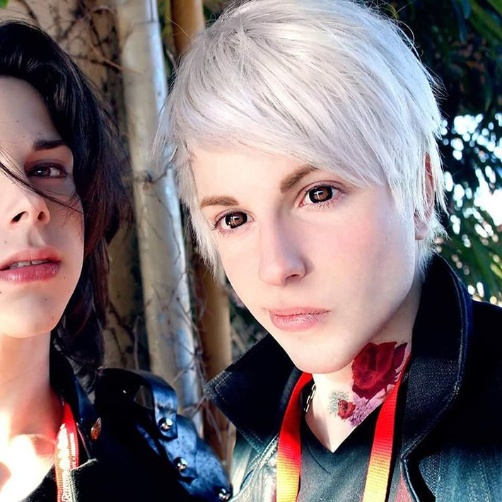 Anh chàng cũng thường xuyên được mời làm người mẫu cosplay trong các sự kiện liên quan đến phim hoạt hình, game hoạt hình và truyện tranh phong cách huyền huyễn, giả tưởng. Tuy vậy, số tiền kiếm được do làm người mẫu chẳng thấm vào đâu cho với số tiền Luis phải bỏ ra để duy trì ngoại hình giống yêu tinh của mình. (Nguồn Sina)
