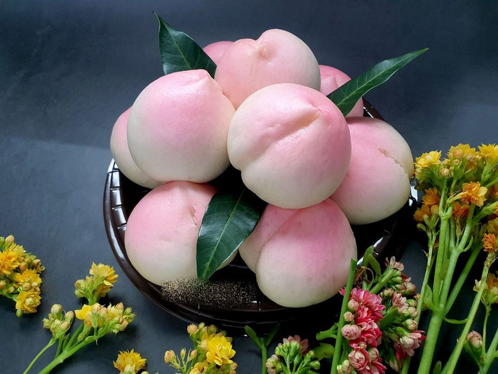 Phần lớn các chủ hàng đều quảng cáo là hàng handmade nên khách muốn mua thường phải đặt trước.