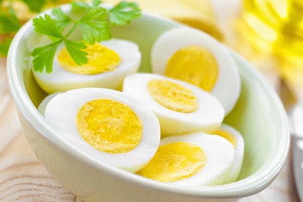 Thực đơn khắc nghiệt này bị nhận xét là quá mất cân bằng dinh dưỡng, giảm cân phi khoa học nhưng có vẻ Nicole đã thành công khi tái xuất với vóc dáng thanh mảnh.