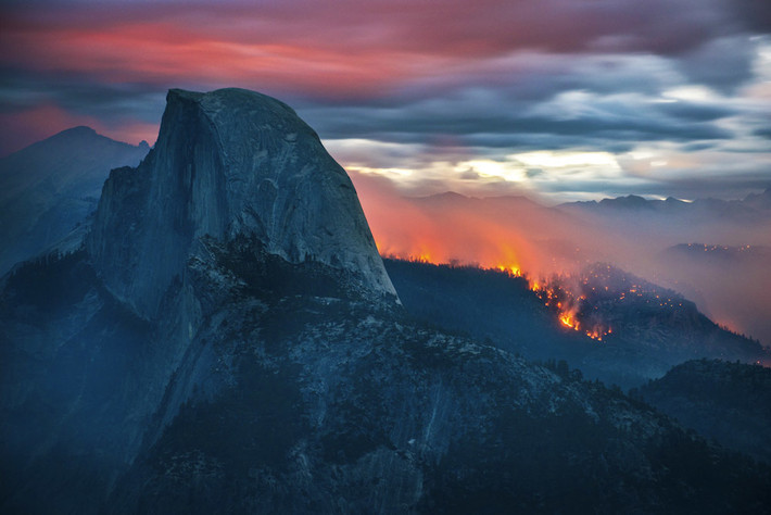 Trận cháy rừng lan rộng với tốc độ cực nhanh ở Vườn Quốc gia Yosemite, Mỹ vào năm 2013 đã biến cả một khu vực này thành lãnh địa chết chỉ trong khoảng thời gian ngắn ngủi.