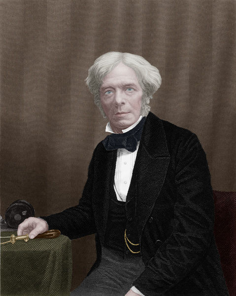 Thêm nữa, máy biến thế và máy phát điện là hai phát minh xuất chúng của Faraday góp phần thay đổi cuộc sống của nhân loại.