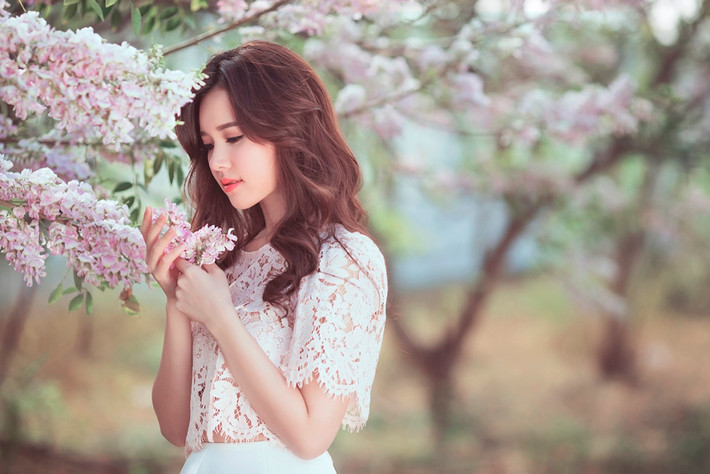 Từ đây, địa vị xã hội của những người có ngày sinh âm lịch là 11 và 18 sẽ tăng lên. Kèm theo đó là đường tài lộc rộng mở, kiếm được bộn tiền và tận hưởng cuộc sống sanh chảnh.
