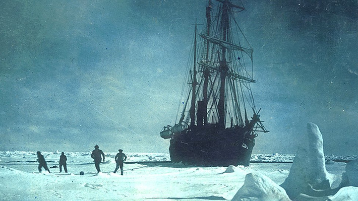 Hành trình sống sót thần kỳ của đoàn thám hiểm Nam Cực trên tàu HMS Endurance được nhiều người quan tâm. Theo các tài liệu, vào ngày 5/12/1914, con tàu Endurance khởi hành từ Nam Georgia tới Nam Cực.