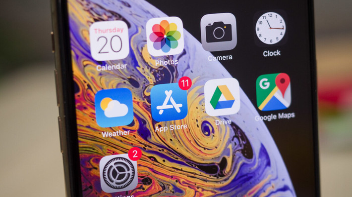 Ảnh và video có thể không đồng bộ hóa với Thư viện ảnh iCloud; Tính năng trợ năng Đọc màn hình có thể thoát bất ngờ bên trong ứng dụng Sách.