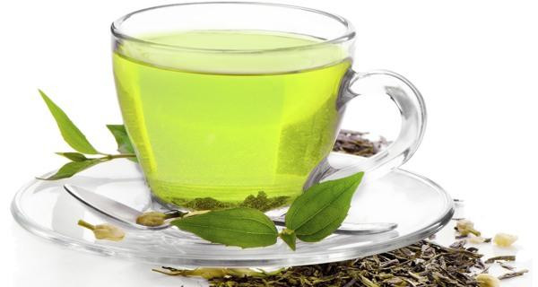 Trà xanh sẽ kích thích chức năng cơ thể, mở rộng mạch máu của bạn và do đó làm tăng lưu lượng máu. Ngoài ra, trà xanh rất giàu các chất chống oxy hóa, sẽ cải thiện sức khỏe tổng thể của bạn.
