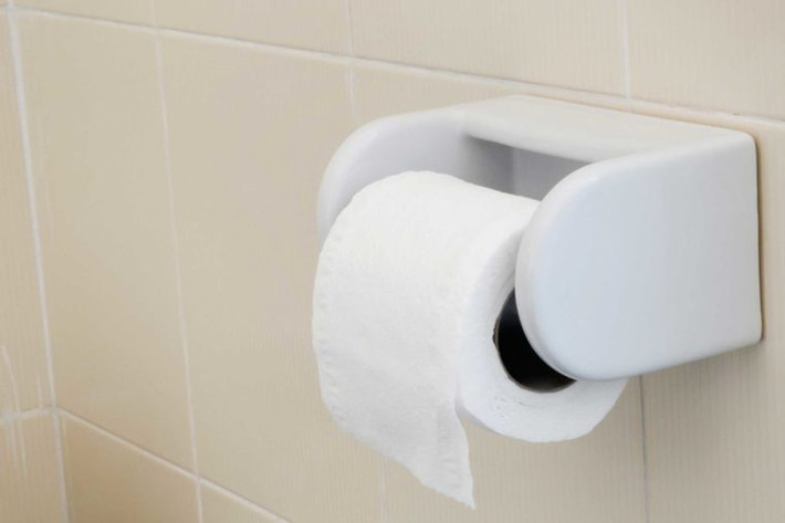 Chảy máu tiêu hoá (chảy máu dạ dày) là hiện tượng máu thoát ra khỏi thành mạch và chảy vào lòng ống tiêu hoá. Đây là một biểu hiện rất nghiêm trọng và có thể gây ảnh hưởng đến tính mạng con người chỉ trong thời gian ngắn.
