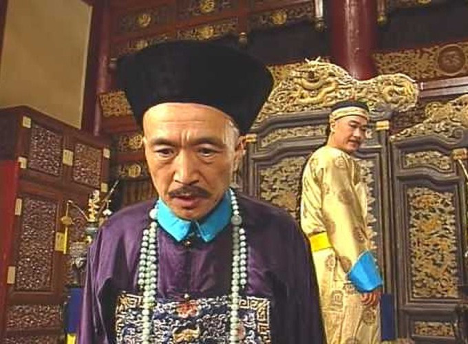 Đây là điều khiến giới chuyên gia bất ngờ bởi nhiều sử liệu, phim ảnh cho thấy Lưu Dung bị gù và có vóc dáng nhỏ bé.