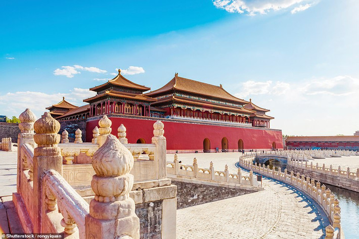 Bảo tàng Cố Cung và Quỹ Di sản Thế giới thực hiện dự án trùng tu và sửa chữa khu vườn Càn Long nằm bên trong Tử Cấm Thành.