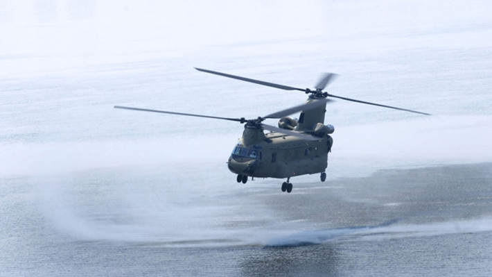Với tốc độ tối đa lên đến 315km/h, trực thăng CH-47 Chinook là một trong những loại trực thăng nhanh nhất của quân đội Mỹ. Ngoài ra, CH-47 Chinook cũng là loại trực thăng có khả năng vận tải tốt nhất so với các trực thăng của phương Tây.