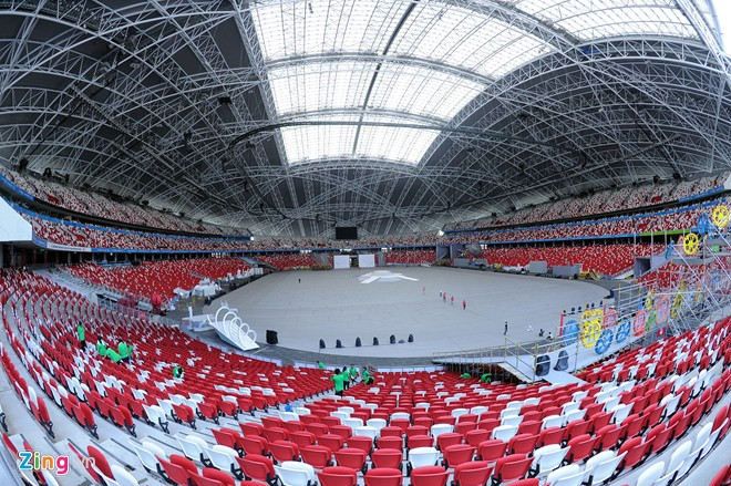 Sân vận động trung tâm sẽ là nơi diễn ra lễ khai mạc, bế mạc Sea Games 28 và cũng là địa điểm tổ chức các môn thể thao chính như điền kinh, bóng đá nam...