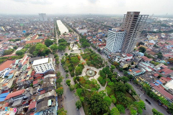 Dải công viên trung tâm được ví như lá phổi xanh của thành phố.