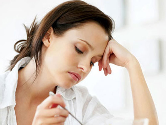 Người mới ốm dậy cũng không nên ăn cà pháo. Tính hàn trong cà pháo sẽ khiến cho sức khỏe của bạn gặp nhiều bất lợi. Không những không thể giúp cơ thể nhanh chóng hồi phục sức khỏe mà nó còn khiến bạn mệt mỏi.