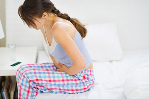 Người bị bệnh tử cung không nên ăn cà pháo. Phụ nữ ăn nhiều cà pháo cũng gây trở ngại cho hoạt động của tử cung.