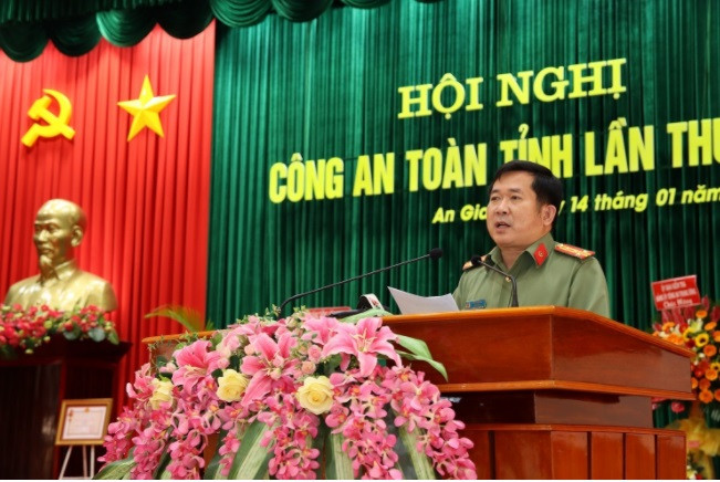 Chiều 21/3, Công an tỉnh An Giang đã thông tin về việc Đại tá Đinh Văn Nơi tiếp tục điều hành Công an tỉnh An Giang.