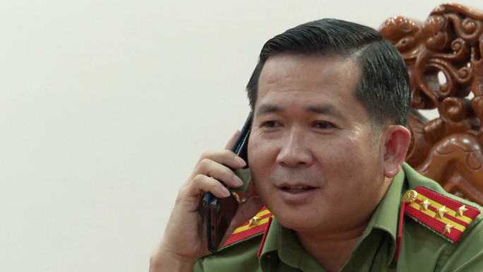 Theo đó, Thời gian qua các báo, đài đã đưa tin về việc từ ngày 01/3/2022 đại tá Đinh Văn Nơi, Giám đốc Công an tỉnh An Giang được Bộ Công an quyết định điều động giữ chức vụ Giám đốc Công an tỉnh Quảng Ninh. Tuy nhiên, do yêu cầu công tác tại tỉnh An Giang, Bộ Công an chưa điều động đại tá Đinh Văn Nơi giữ chức vụ Giám đốc Công an tỉnh Quảng Ninh. Do đó, hiện nay đại tá Đinh Văn Nơi vẫn tiếp tục điều hành Công an tỉnh An Giang.