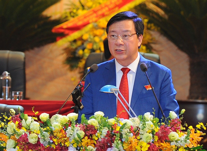 Tháng 7/2000 - 11/2001, ông Phạm Xuân Thăng giữ chức Phó Bí thư Tỉnh đoàn Hải Dương. Tháng 11/2001 - 11/2002, ông Thăng làm Bí thư Tỉnh đoàn Hải Dương, Chủ tịch Hội Liên hiệp thanh niên Việt Nam tỉnh Hải Dương. Trong gần một năm sau đó (từ tháng 12/2002 - 10/2003), ông Thăng giữ chức Ủy viên Ban thường vụ Trung ương Đoàn, Bí thư Tỉnh đoàn Hải Dương, Chủ tịch Hội Liên hiệp thanh niên Việt Nam tỉnh Hải Dương.