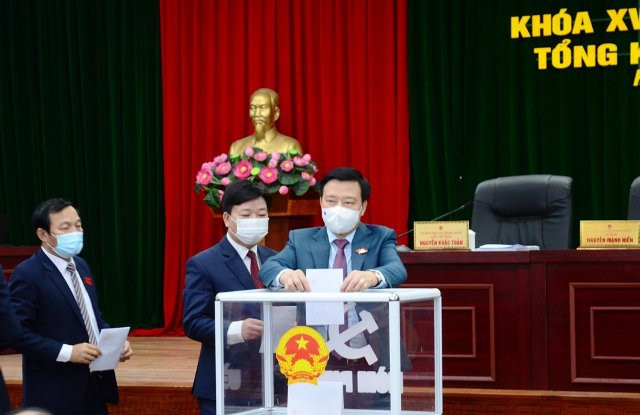 Ông Phạm Xuân Thăng, Ủy viên Trung ương Đảng, Bí thư Tỉnh ủy Hải Dương đã được 100% đại biểu HĐND tỉnh có mặt bầu là Chủ tịch HĐND tỉnh Hải Dương khóa XVI, nhiệm kỳ 2016-2021.