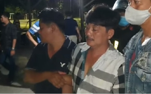 Trùm giang hồ Chín Xuân bị Phòng Cảnh sát hình sự Công an TP Cần Thơ phối hợp với Cục Cảnh sát hình sự Bộ Công an cùng các đơn vị nghiệp vụ liên quan tiến hành bắt giữ vào 18h30 tối cùng ngày.