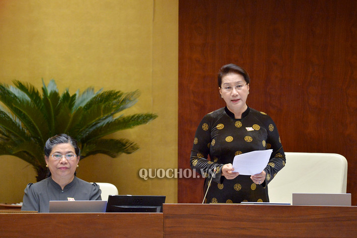 Việc chất vấn và trả lời chất vấn tiếp tục có nhiều đổi mới. Trong đó cách thức "hỏi nhanh, đáp gọn" đã tạo điều kiện để tăng cả về số đại biểu Quốc hội chất vấn, tranh luận, cả về nội dung và chất lượng câu hỏi, câu trả lời, tạo không khí sôi nổi, thu hút sự quan tâm đặc biệt của đại biểu Quốc hội, cử tri và nhân dân.