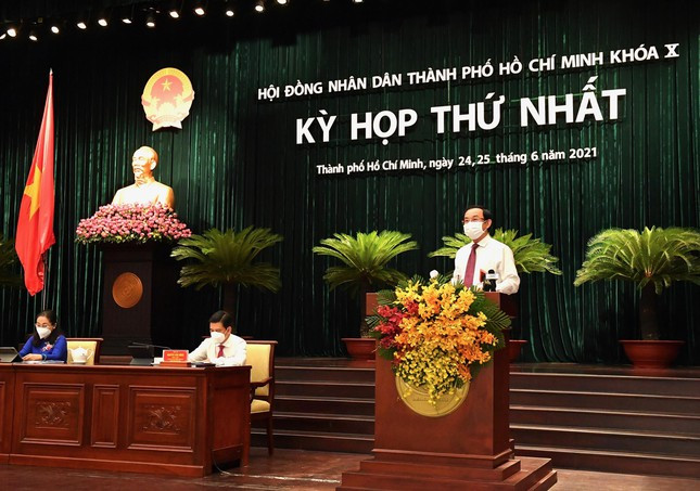 Hiện Thường trực Thành ủy TP. HCM gồm Bí thư Nguyễn Văn Nên và 3 Phó bí thư: ông Phan Văn Mãi, bà Nguyễn Thị Lệ (Chủ tịch HĐND TP.HCM) và ông Nguyễn Hồ Hải. Theo quy định, TP.HCM có Bí thư và 4 Phó bí thư.