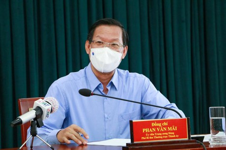 Sau hơn hai tháng được Bộ Chính trị điều động và chỉ định tham gia Ban Chấp hành, Ban Thường vụ Thành ủy và phân công giữ chức vụ Phó bí thư thường trực Thành ủy TP HCM, ông Mãi đã được bầu giữ chức Chủ tịch UBND TP HCM nhiệm kỳ 2021 - 2026.