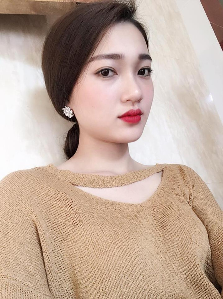 Ngoài PG, Ngọc Nữ còn theo đuổi công việc của một người mẫu ảnh, người mẫu thời trang và quay quảng cáo. Cô hy vọng sẽ có cơ hội phát triển công việc mà mình yêu thích và gắn bó lâu dài.