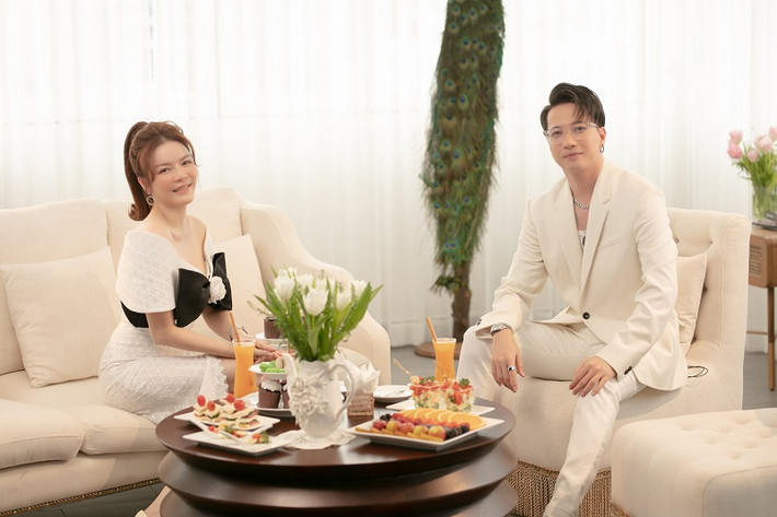 Trong tập 5 Trà chiều cùng “mợ chảnh” Lý Nhã Kỳ, tâm sự với S.T Sơn Thạch, nữ diễn viên cho biết chuyện tình cảm của cô khá thăng trầm.